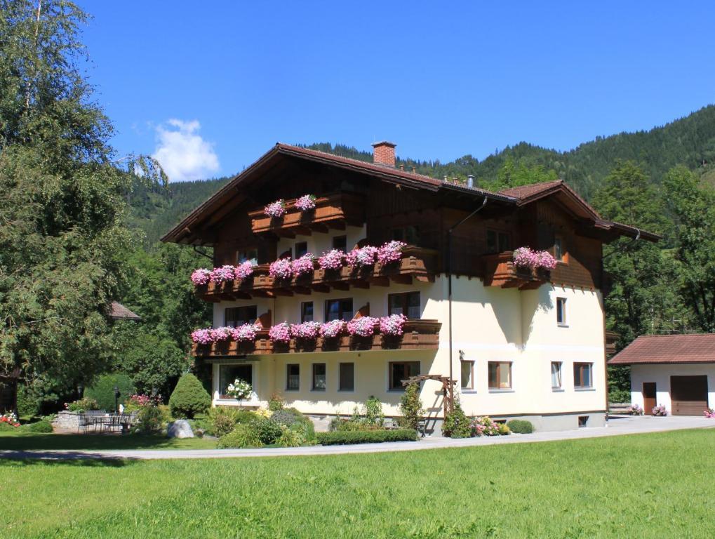 Haus Alexander Hotel Schladming Exterior photo